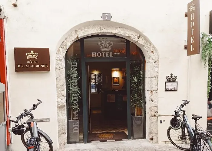Hotel De La Couronne